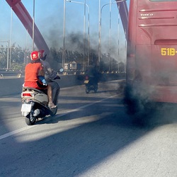 Tin sáng 10-7: Ô nhiễm không khí là vấn đề lớn tại TP.HCM,  nguyên nhân có thể gây rủi ro bệnh tật