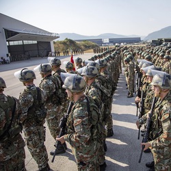 Tin thế giới 22-9: NATO đưa quân dự bị đến Kosovo tập huấn