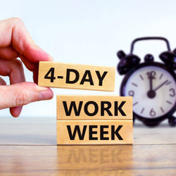 Podcast: Xu hướng làm việc 4 ngày/tuần, nên hay không nên áp dụng?