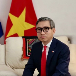 Podcast: Đại sứ Việt Nam ở Israel nói gì về 20 người Việt mắc kẹt ở điểm nóng xung đột?