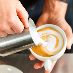 Podcast: Uống bao nhiêu cà phê một ngày mà không gây hại cho cơ thể?