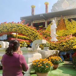 Đi chùa lễ Phật đầu năm sao cho đúng?