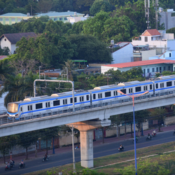 Metro số 1 Bến Thành - Suối Tiên vận hành chính thức tháng 8 năm nay, kịp không?