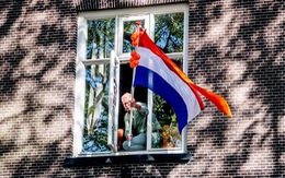 Hà Lan: Chính phủ nói, hãy tìm (thêm) bạn tình để cùng nhau vượt dịch!