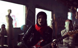 Indonesia: 3 cô gái Hồi giáo chinh phục trái tim bằng nhạc metal