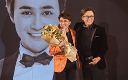 Huỳnh Lập nhận giải 'Nghệ sĩ hài của năm'