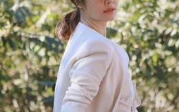 Lâm Tâm Như khoe nhan sắc 'hack tuổi'