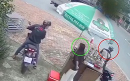 3 thanh niên dàn cảnh cô gái bán cà phê vỉa hè để trộm xe máy