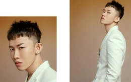 'Gà cưng' Sơn Tùng M-TP tung bộ ảnh cực ngầu báo hiệu sớm debut