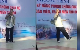 Học sinh reo hò khi nghe rapper MCK hát 'Giàu vì bạn, sang vì vợ'