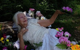 Cụ bà vũ công 106 tuổi thường quên đi từ ‘già’ và ‘tuổi tác’