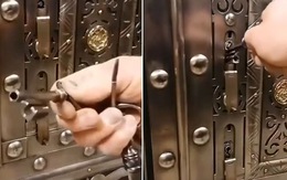 Cách để mở một chiếc két sắt an toàn ở Ý năm 1840