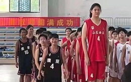 Cao 2m27, cô bé 14 tuổi vô địch bóng rổ Trung Quốc dễ như ăn kẹo