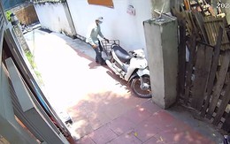 Thanh niên 'chê' xe máy trộm cầu dắt xe