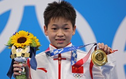 Nữ VĐV trẻ nhất Trung Quốc giành huy chương vàng ở tuổi 14