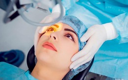 Đục dịch kính có ảnh hưởng gì đến thị lực?
