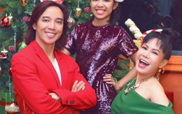 Việt Hương hóa cây thông Noel 'xanh lét' trong bộ ảnh gia đình