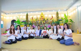 Chân dung thợ xăm trẻ Thái Lan có 8 người vợ xinh
