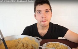 Thanh niên tăng cả trăm ký sau khi làm clip mukbang