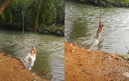 Cô gái đu dây ngã xuống sông vì pha cứu trợ cồng kềnh