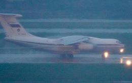 Thêm chuyên cơ vận tải của Nga đáp xuống Đà Nẵng