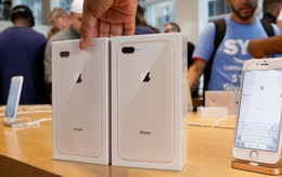 iPhone 8 mở bán toàn cầu khá lặng lẽ