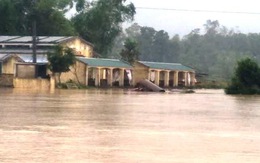 Hà Tĩnh: mưa lũ làm 1.500 hộ ngập, hơn 14.000 học sinh nghỉ học
