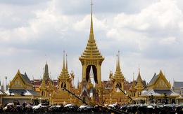 12 triệu người dân kính viếng nhà Vua Thái Lan