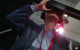 Facebook sẽ bán kính thực tế ảo Oculus VR giá chỉ 200 USD