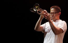 Nghệ sĩ trumpet gốc Việt 2 lần đoạt Grammy về Việt Nam
