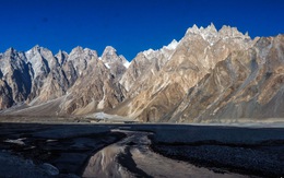 Cao tốc Karakoram: 'kỳ quan thứ 8' của nhân loại