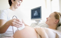 Tại sao các bà bầu cần tuân thủ lịch khám thai?