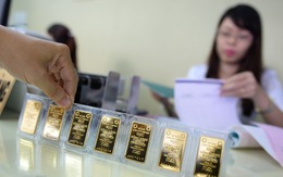 Giá vàng thế giới bốc hơi gần 700.000 đồng/lượng