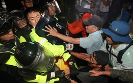 Dân Hàn đụng độ mạnh với cảnh sát, không muốn triển khai THAAD