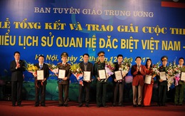 Trao giải cuộc thi 'tìm hiểu lịch sử quan hệ đặc biệt Việt Nam-Lào'