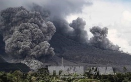 Indonesia: Núi lửa Sinabung phun trào dữ dội