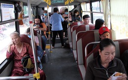 Xe buýt trợ giá được đầu tư nhiều, khách vẫn giảm sâu