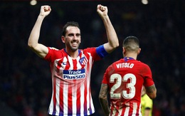 'Nén đau', Godin ghi bàn thắng vàng cho Atletico Madrid