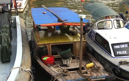 Quảng Ninh khổ sở dẹp nạn thuyền mủng bán hàng rong trên vịnh Hạ Long