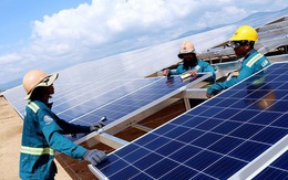 Lo điện mặt trời đi theo 'vết xe đổ của Trung Quốc'