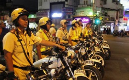 Không được dùng xe ba bánh chở người cổ vũ đội tuyển Việt Nam