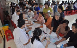 Hơn 1 tháng khánh thành, Bệnh viện Bạch Mai và Việt Đức mới vẫn 'đóng cửa'