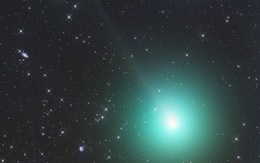 Sao chổi cực sáng bay trên Trái đất 11,6 triệu km vài ngày tới