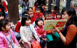 We love reading: hãy đọc sách cho con