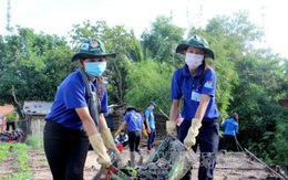 Cậu bé 10 tuổi người Raglai, em đã 'cứu' đời tôi