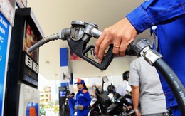 Giá xăng dầu giữ nguyên trong kỳ điều chỉnh mới