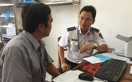 Cảnh sát biển khám bệnh, phát thuốc cho ngư dân Lý Sơn