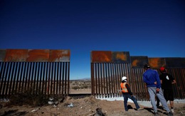 Ông Trump muốn rút ngân sách quốc phòng xây tường biên giới