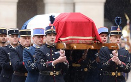 Cả nước Pháp xúc động tưởng niệm vị trung tá hi sinh cứu dân