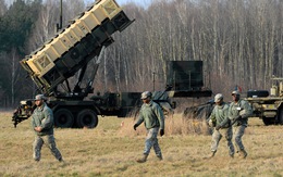 Ba Lan mua 4,75 tỉ USD tên lửa của Mỹ